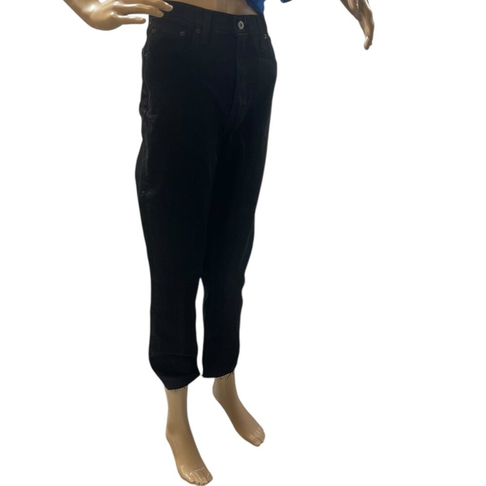 NWT Abercrombie & Fitch Ultra High Rise 90s Straight Jean Size 25 Short - Black